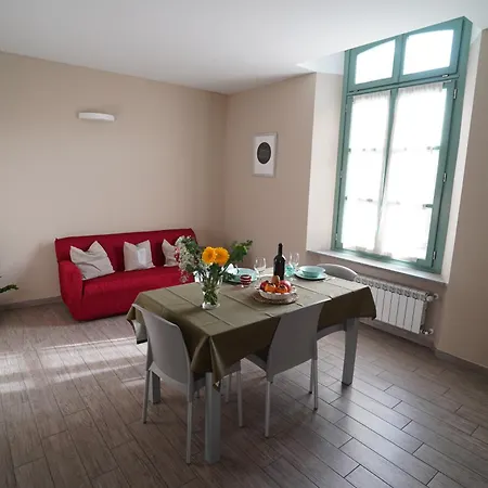 Housing Giulia Lägenhetshotell Turin